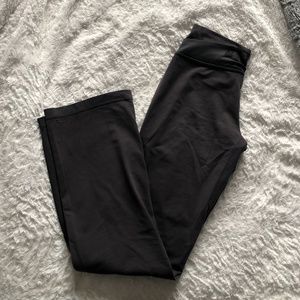 Lululemon Women's Mid Rise Flare Leggings